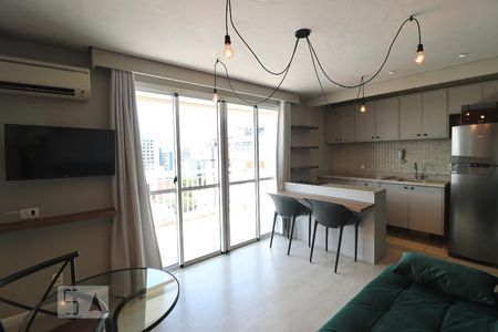 Apartamento para alugar com 93m², 1 quarto e 2 vagasSala