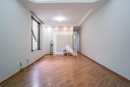 Sala - 1º piso de casa para alugar com 3 quartos, 120m² em Chácara Seis de Outubro, São Paulo