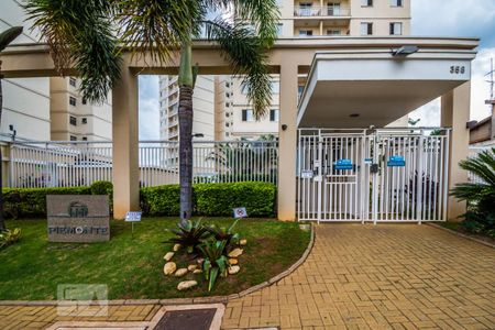 Apartamento para alugar com 65m², 2 quartos e 1 vagaFachada