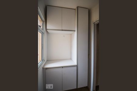 Apartamento para alugar com 65m², 2 quartos e 1 vagaÁrea de Serviço