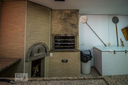 Apartamento para alugar com 65m², 2 quartos e 1 vagaÁrea comum - Salão de festas