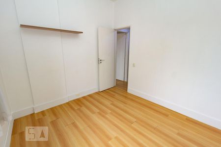 Quarto  de apartamento para alugar com 2 quartos, 77m² em Flamengo, Rio de Janeiro