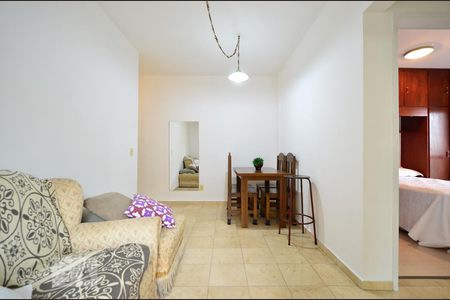 Sala de apartamento para alugar com 2 quartos, 50m² em Chácara Inglesa, São Paulo