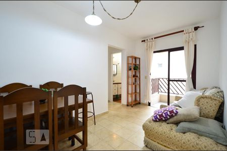Sala de apartamento para alugar com 2 quartos, 50m² em Chácara Inglesa, São Paulo
