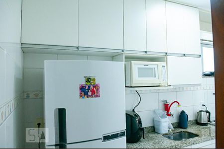 Casa à venda com 190m², 3 quartos e 5 vagas Casa à venda com 190m², 3 quartos e 5 vagasCozinha