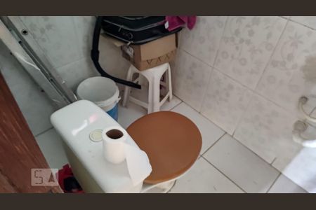 Casa à venda com 190m², 3 quartos e 5 vagas Casa à venda com 190m², 3 quartos e 5 vagasBanheiro