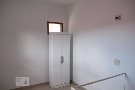 Casa à venda com 190m², 3 quartos e 5 vagas Casa à venda com 190m², 3 quartos e 5 vagasSuíte 2