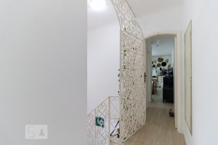 Corredor de casa para alugar com 3 quartos, 140m² em Bosque da Saúde, São Paulo