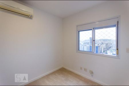 Apartamento para alugar com 204m², 4 quartos e 3 vagas Apartamento para alugar com 204m², 4 quartos e 3 vagasQuarto 3