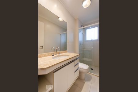 Apartamento para alugar com 204m², 4 quartos e 3 vagas Apartamento para alugar com 204m², 4 quartos e 3 vagasBanheiro