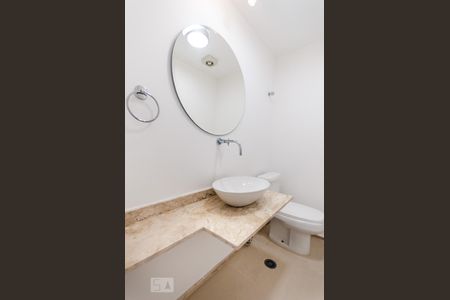 Apartamento para alugar com 204m², 4 quartos e 3 vagas Apartamento para alugar com 204m², 4 quartos e 3 vagasLavabo