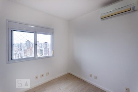 Apartamento para alugar com 204m², 4 quartos e 3 vagas Apartamento para alugar com 204m², 4 quartos e 3 vagasSuíte 2