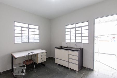Casa para alugar com 110m², 2 quartos e 1 vagaCozinha