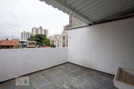 Casa para alugar com 110m², 2 quartos e 1 vagaÁrea de Serviço
