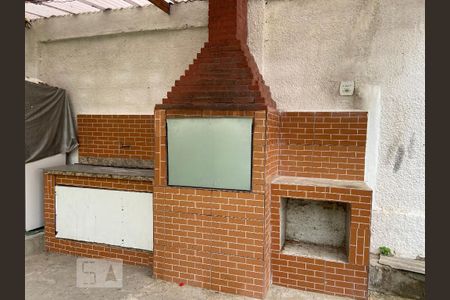 Apartamento para alugar com 60m², 2 quartos e 1 vaga Apartamento para alugar com 60m², 2 quartos e 1 vagaÁrea comum - Churrasqueira