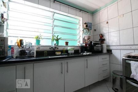 Casa à venda com 176m², 3 quartos e 3 vagas Casa à venda com 176m², 3 quartos e 3 vagasCozinha