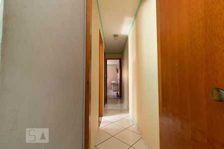 Casa à venda com 176m², 3 quartos e 3 vagas Casa à venda com 176m², 3 quartos e 3 vagasCorredor dos Quartos