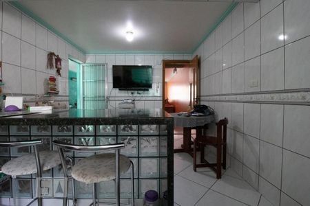 Casa à venda com 176m², 3 quartos e 3 vagas Casa à venda com 176m², 3 quartos e 3 vagasCozinha - Balcão