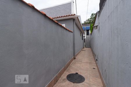 Entrada de kitnet/studio para alugar com 1 quarto, 25m² em Campo Grande, Rio de Janeiro