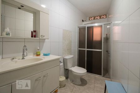 Casa à venda com 110m², 2 quartos e 1 vaga Casa à venda com 110m², 2 quartos e 1 vagaBanheiro