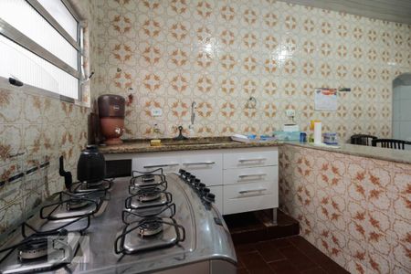 Casa à venda com 110m², 2 quartos e 1 vaga Casa à venda com 110m², 2 quartos e 1 vagaCozinha