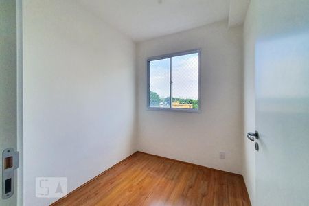 Quarto 1 de apartamento para alugar com 2 quartos, 32m² em Parque Fongaro, São Paulo