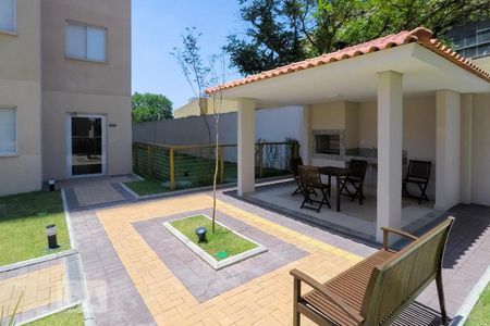 Apartamento para alugar com 32m², 2 quartos e sem vaga Apartamento para alugar com 32m², 2 quartos e sem vagaÁrea comum - Churrasqueira