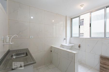 Apartamento à venda com 36m², 1 quarto e sem vaga Apartamento à venda com 36m², 1 quarto e sem vagaCozinha e Área de Serviço