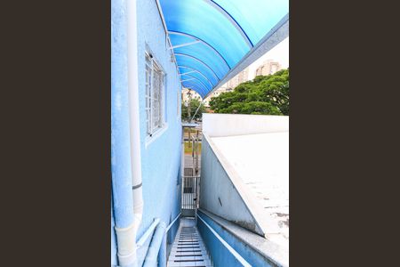 Casa para alugar com 220m², 3 quartos e 3 vagasEscada de Entrada / Saída