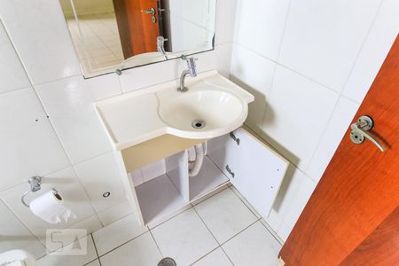 Casa para alugar com 220m², 3 quartos e 3 vagasBanheiro da Suíte 1