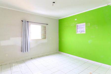 Casa para alugar com 220m², 3 quartos e 3 vagasSuíte 1