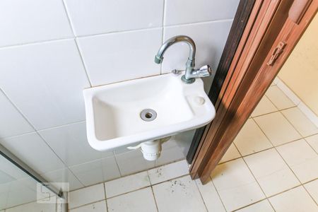 Casa para alugar com 220m², 3 quartos e 3 vagasBanheiro