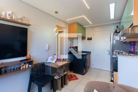 Sala de apartamento para alugar com 2 quartos, 34m² em Jardim Planalto, São Paulo