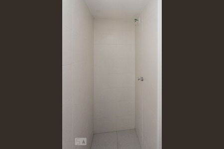 Apartamento à venda com 32m², 2 quartos e sem vagaBanheiro