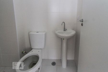 Banheiro de apartamento à venda com 2 quartos, 32m² em Jardim Planalto, São Paulo