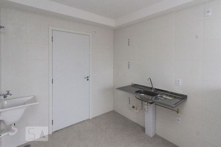 Apartamento à venda com 32m², 2 quartos e sem vagaCozinha e Área de Serviço