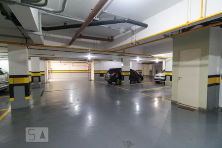 Casa de condomínio para alugar com 154m², 4 quartos e 3 vagas Casa de condomínio para alugar com 154m², 4 quartos e 3 vagasGaragem