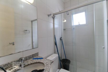 Casa de condomínio para alugar com 154m², 4 quartos e 3 vagas Casa de condomínio para alugar com 154m², 4 quartos e 3 vagasBanheiro do quarto 3