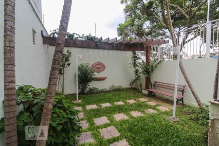 Casa de condomínio para alugar com 154m², 4 quartos e 3 vagas Casa de condomínio para alugar com 154m², 4 quartos e 3 vagasÁrea comum