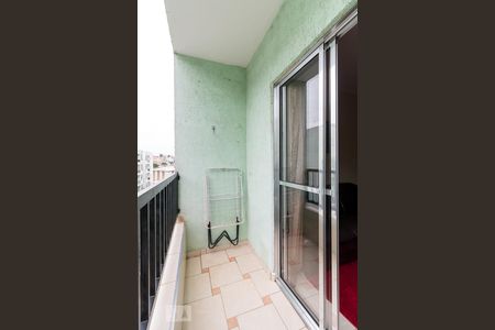 Varanda de apartamento à venda com 2 quartos, 69m² em Jardim Cocaia, Guarulhos