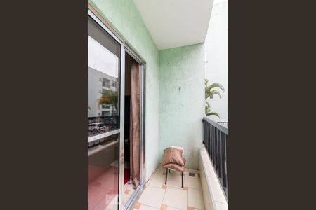 Varanda de apartamento à venda com 2 quartos, 69m² em Jardim Cocaia, Guarulhos