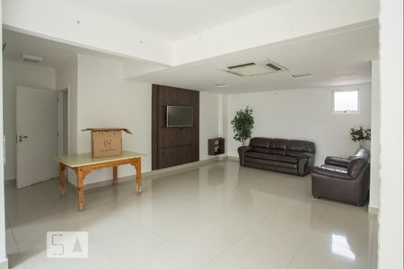 Apartamento para alugar com 76m², 2 quartos e 1 vagahall