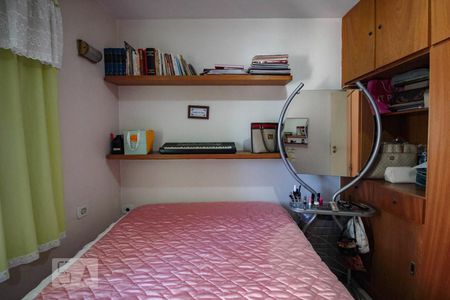 Apartamento para alugar com 76m², 2 quartos e 1 vagaquarto 2