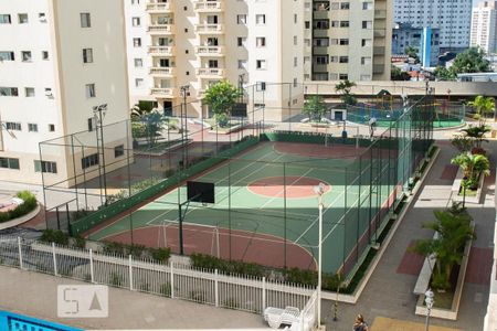 Apartamento para alugar com 76m², 2 quartos e 1 vagaquadra