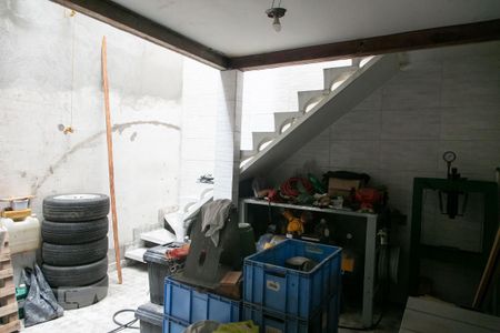 Casa à venda com 320m², 3 quartos e 3 vagas Casa à venda com 320m², 3 quartos e 3 vagasQuintal