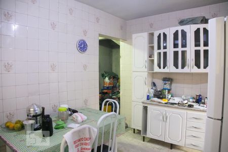 Casa à venda com 320m², 3 quartos e 3 vagas Casa à venda com 320m², 3 quartos e 3 vagasCozinha