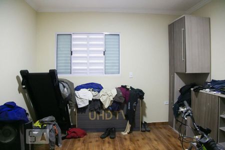 Casa à venda com 320m², 3 quartos e 3 vagas Casa à venda com 320m², 3 quartos e 3 vagasQuarto 3