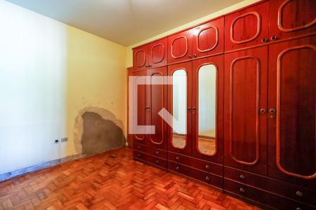 Quarto 1 de casa para alugar com 4 quartos, 400m² em Vila Santos, São Paulo