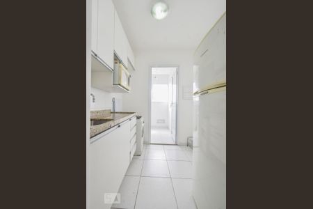 Apartamento à venda com 76m², 2 quartos e 1 vagaCozinha