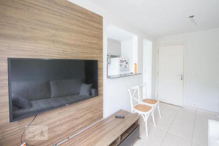 Sala de apartamento para alugar com 2 quartos, 42m² em Santo Amaro, São Paulo